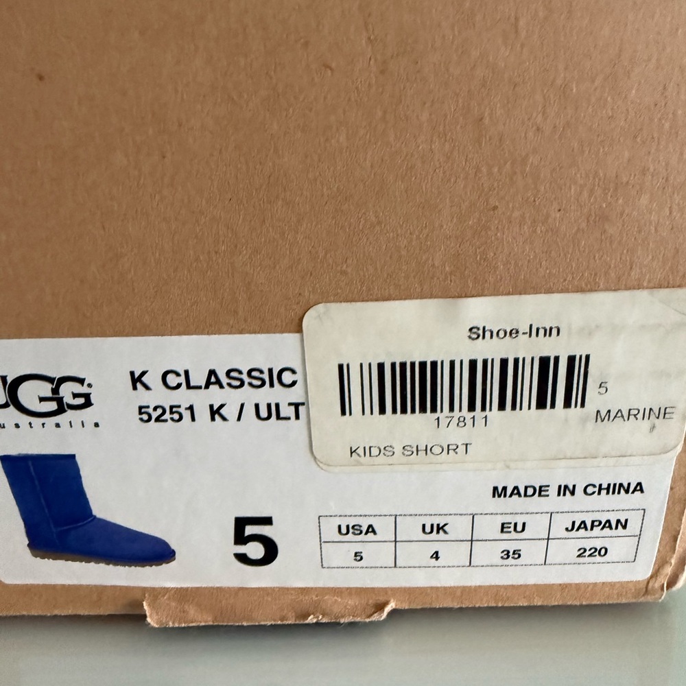 UGG Kids Classic Short Boots - Vibrant Blue